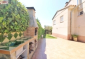 Chalet independiente con terreno en venta en la España, Calafell, ref: TR243666 foto