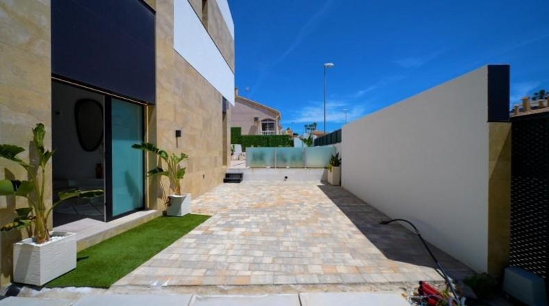 Alicante - Orihuela - 320m2