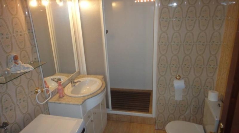 Barcelona - Cornellà de Llobregat - 360m2
