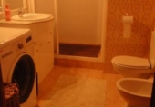 Дом с участком на продажу в городе Cornellà de Llobregat Фото