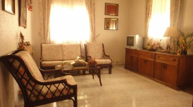 Barcelona - Cornellà de Llobregat - 360m2