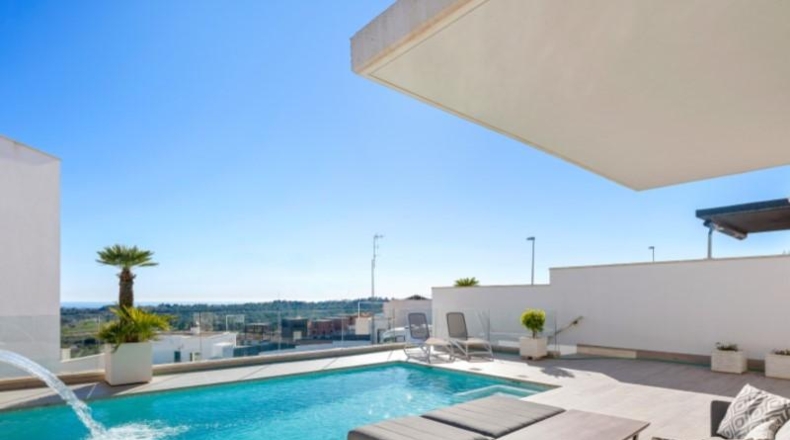 Alicante - San Miguel de Salinas - 304m2