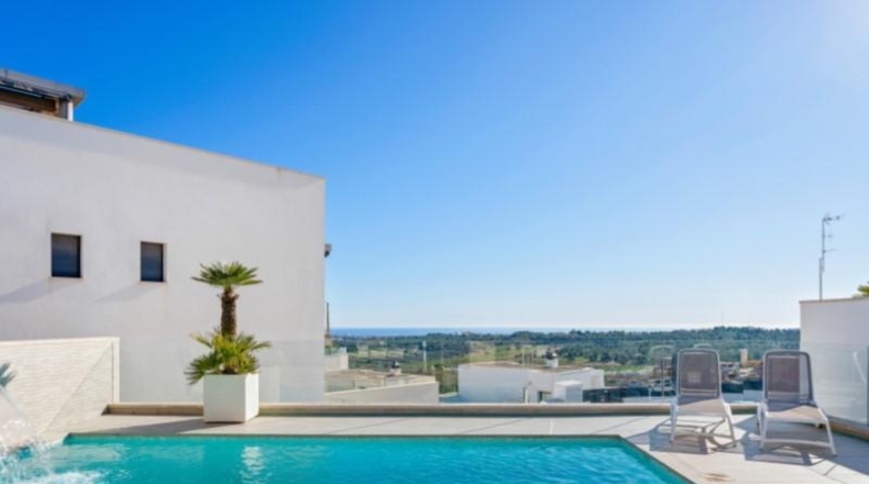 Alicante - San Miguel de Salinas - 304m2