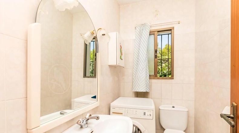 Málaga - Estepona - 3000m2