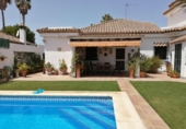 Xalet independent amb terreny en venda a la España, Chiclana de la Frontera, ref.: TR370472 foto