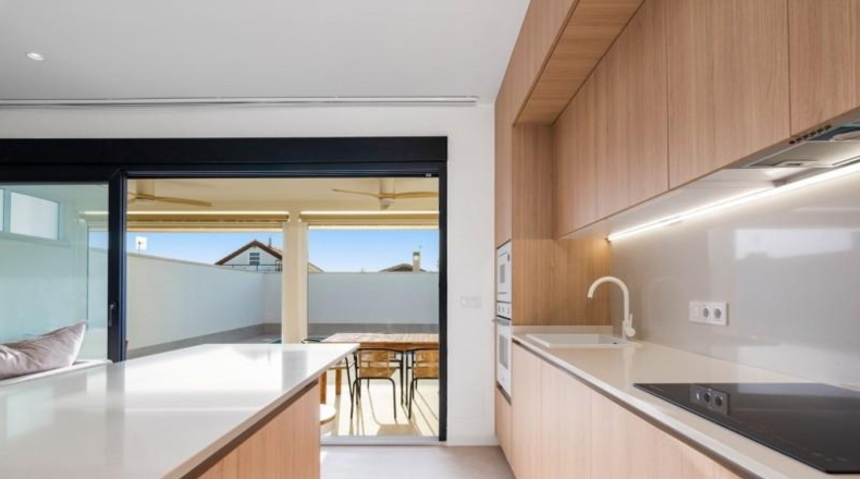 Аликанте - Torrevieja - 270m2