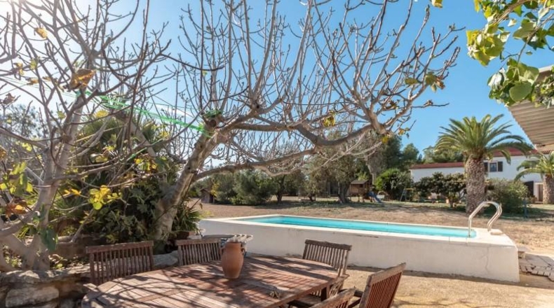 Tarragona - Banyeres del Penedès - 15287m2