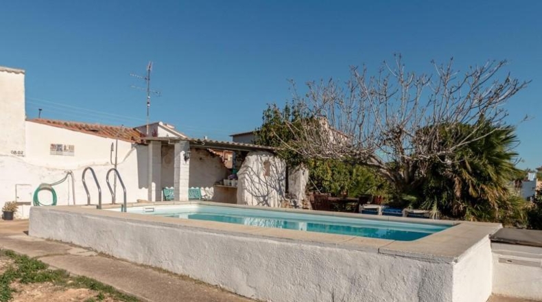 Tarragona - Banyeres del Penedès - 15287m2