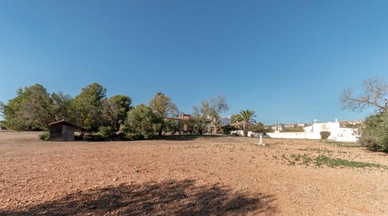 Tarragona - Banyeres del Penedès - 15287m2