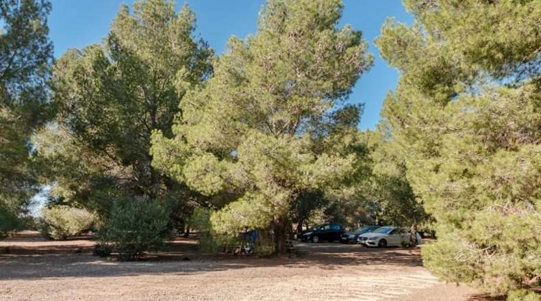 Tarragona - Banyeres del Penedès - 15287m2