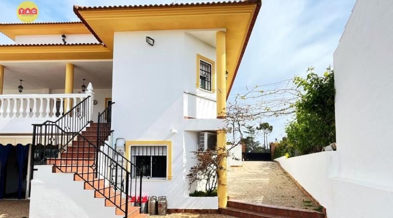 Huelva - Lepe - 744m2