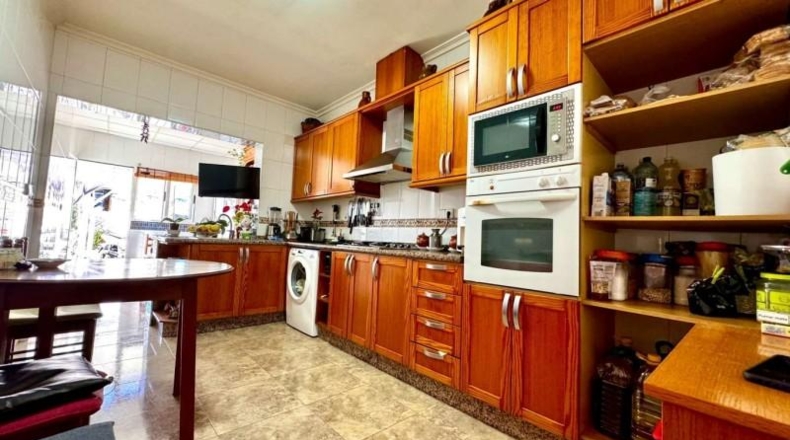 Alicante - La Nucía - 466m2