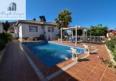 Chalet independiente con terreno en venta en la España, Padul, ref: TR313936 foto