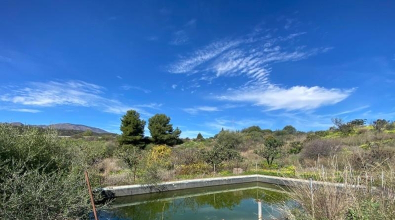 Málaga - Estepona - 19400m2