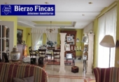 Casa de camp amb terreny en venda a la España, Valdefresno, ref.: TR211893 foto