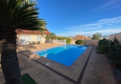 Chalet independiente con terreno en venta en la España, el Vendrell, ref: TR148183 foto