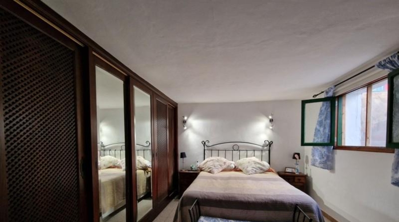Santa Cruz de Tenerife - Puerto de la Cruz - 900m2