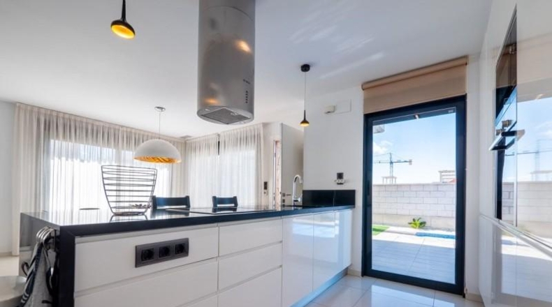 Alicante - Almoradí - 303m2