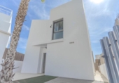 Chalet independiente con terreno en venta en la España, Orihuela, ref: TR318044 foto