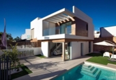 Chalet independiente con terreno en venta en la España, Orihuela, ref: TR142226 foto