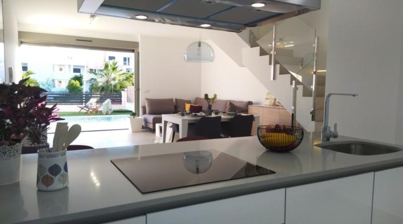 Alicante - Orihuela - 240m2