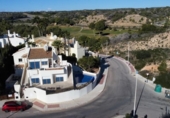 Chalet independiente con terreno en venta en la España, Orihuela, ref: TR362151 foto