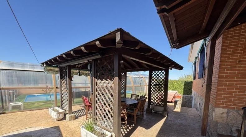 Comunidad de Madrid - Serranillos del Valle - 700m2