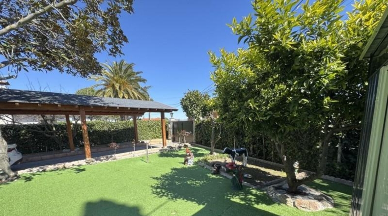 Comunidad de Madrid - Serranillos del Valle - 700m2