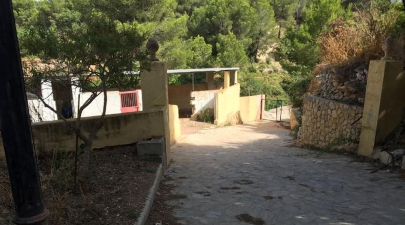 Alicante - Polop - 10800m2