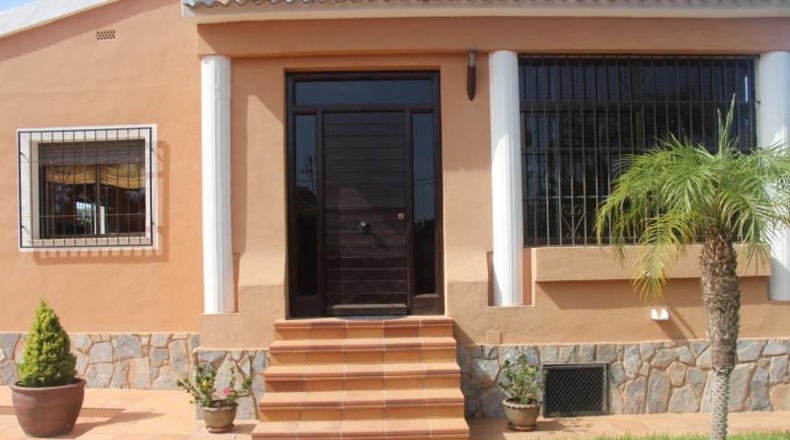 Alicante - Torrevieja - 1050m2