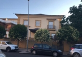 Chalet independiente con terreno en venta en la España, Valencia de Don Juan, ref: TR134907 foto