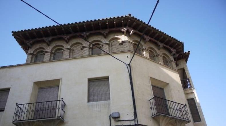 Zaragoza - Ejea de los Caballeros - 691m2