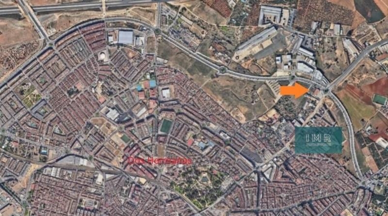 Sevilla - Dos Hermanas - 1366m2