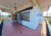 Xalet independent amb terreny en venda a la España, Alzira, ref.: TR170859 foto