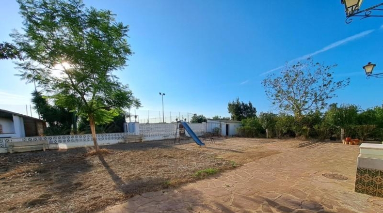 València - Alcira - 5475m2