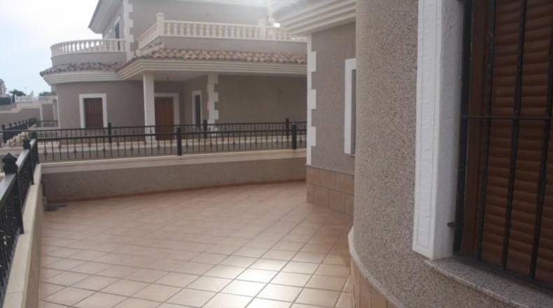 Alicante - Torrevieja - 325m2
