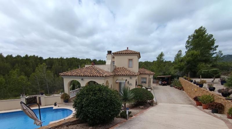 Tarragona - l'Ametlla de Mar - 2500m2