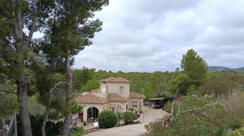 Tarragona - l'Ametlla de Mar - 2500m2