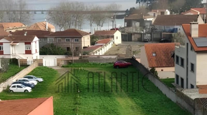 Pontevedra - Vigo - 2564m2