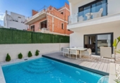 Chalet independiente con terreno en venta en la España, Guardamar del Segura, ref: TR340008 foto