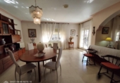 Отдельно стоящий дом с участком на продажу в городе el Vendrell Фото