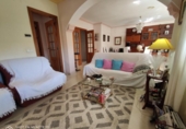 Отдельно стоящий дом с участком на продажу в городе el Vendrell Фото