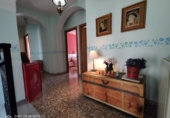 Отдельно стоящий дом с участком на продажу в городе el Vendrell Фото
