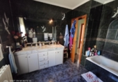Отдельно стоящий дом с участком на продажу в городе el Vendrell Фото