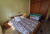 Отдельно стоящий дом с участком на продажу в городе el Vendrell Фото