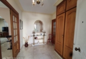 Отдельно стоящий дом с участком на продажу в городе el Vendrell Фото