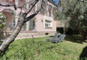 Отдельно стоящий дом с участком на продажу в городе el Vendrell Фото