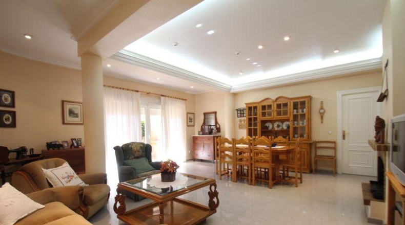 Alicante - Almoradí - 460m2