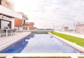 Xalet independent amb terreny en venda a la España, Finestrat, ref.: TR157340 foto