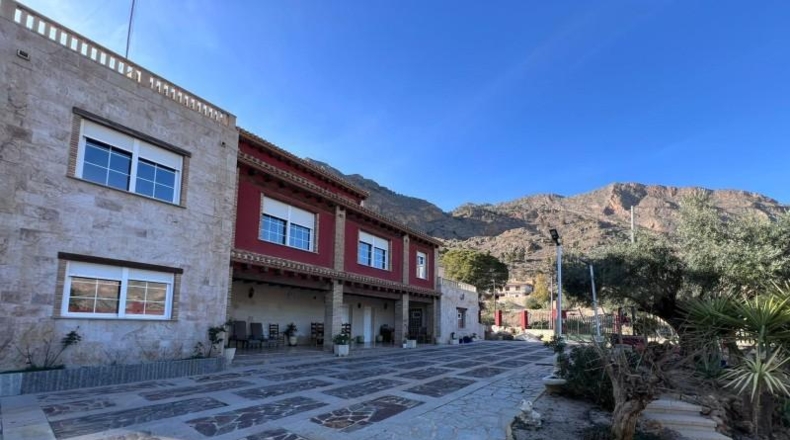Alicante - Orihuela - 3500m2